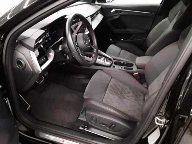 Audi A3 35 TFSI S-Line S-Tronic Sedan