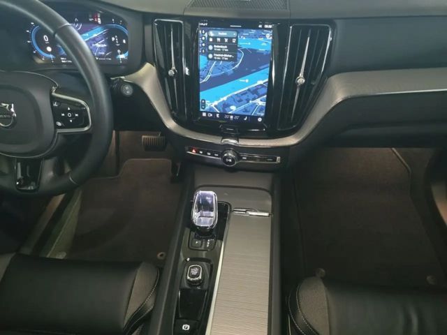 Volvo XC60 Dark Plus