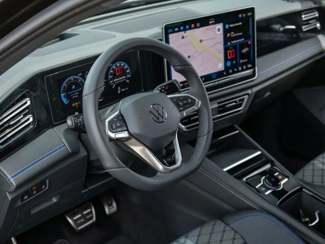 Volkswagen Tiguan 4Motion DSG IQ.Drive R-Line