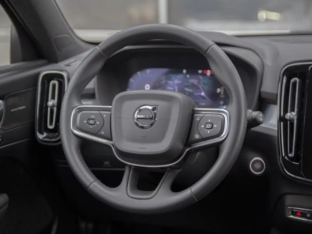 Volvo XC40 Business Dark Plus