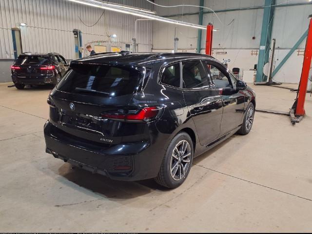 BMW 223 223i M-Sport xDrive