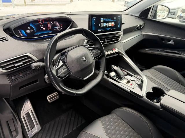 Peugeot 5008 BlueHDi EAT8