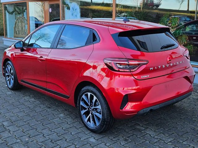 Mitsubishi Colt Plus