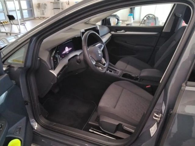 Volkswagen Golf DSG Life Variant