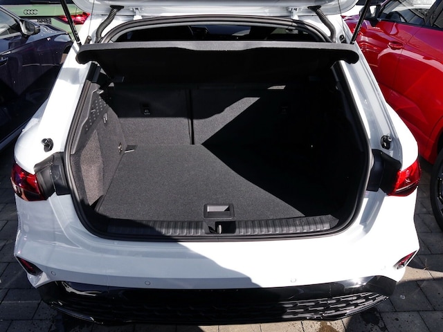 Audi A3 35 TFSI S-Line S-Tronic Sportback