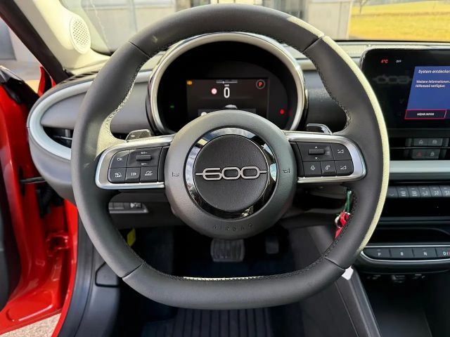 Fiat 600e Hybrid 100 6-Gang eDCT