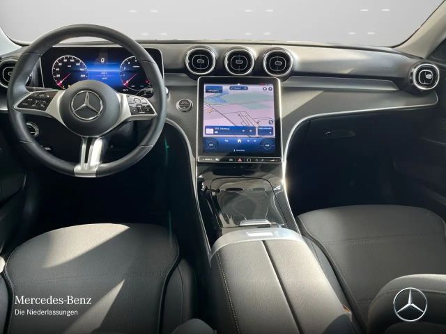 Mercedes-Benz C 180 AVANTGARDE Sedan