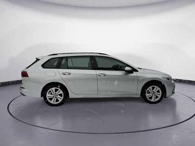 Volkswagen Golf 1.5 TSI Life Variant