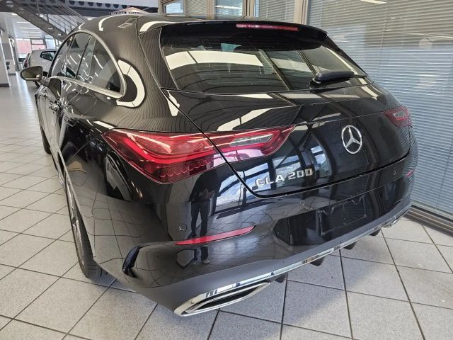 Mercedes-Benz CLA 200 AMG Line