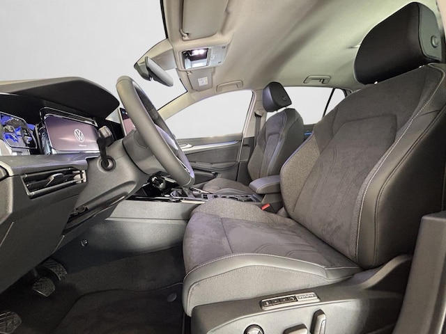 Volkswagen Golf 1.5 TSI Golf VIII Style