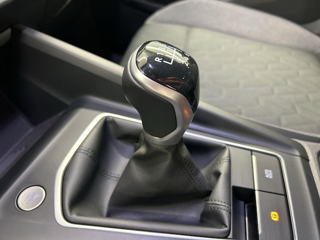 Volkswagen Golf 1.5 TSI Golf VIII