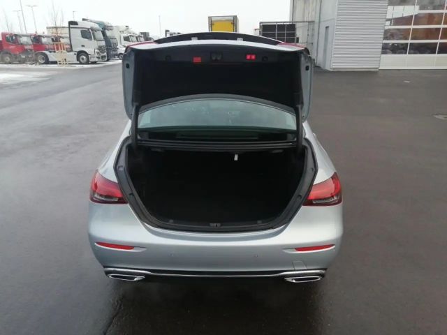 Mercedes-Benz E 450 4MATIC Sedan