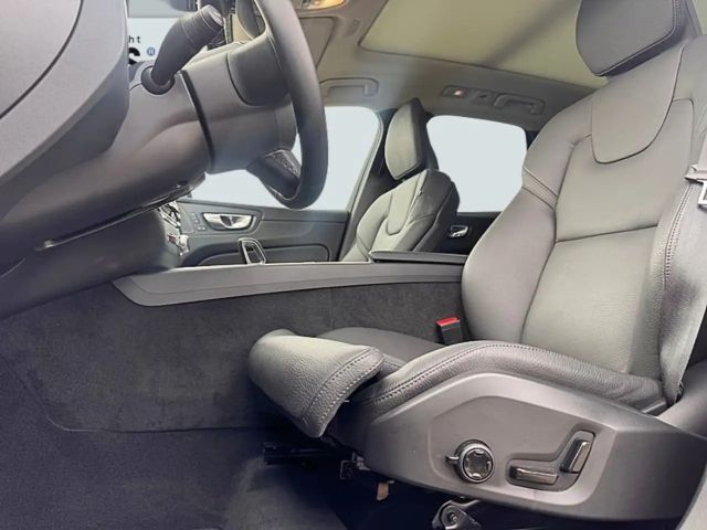 Volvo XC60 Dark Plus T6