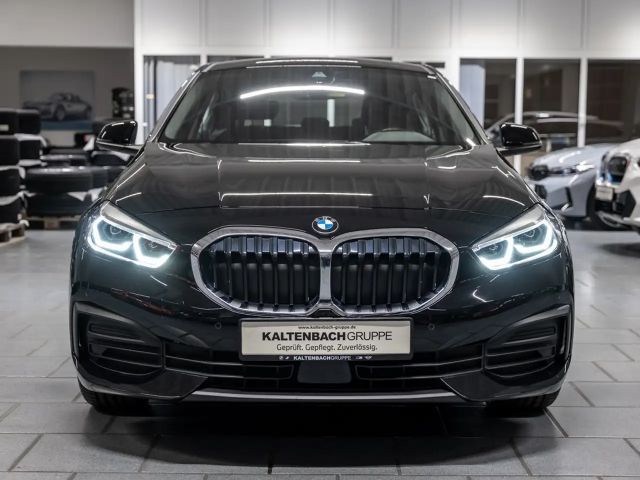 BMW 118 118i Advantage pakket Sedan