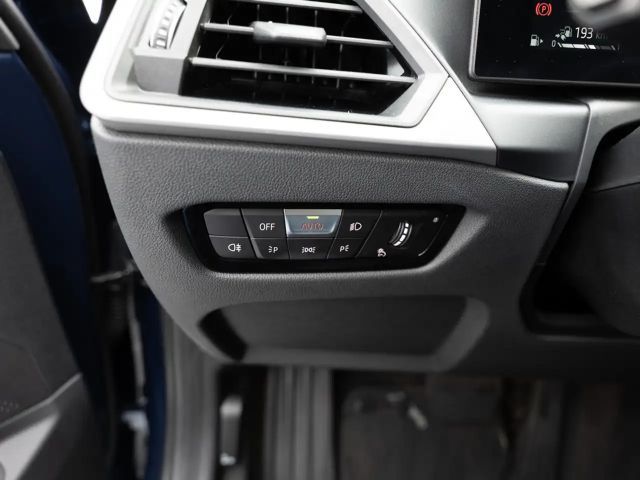 BMW 330 330e Touring xDrive