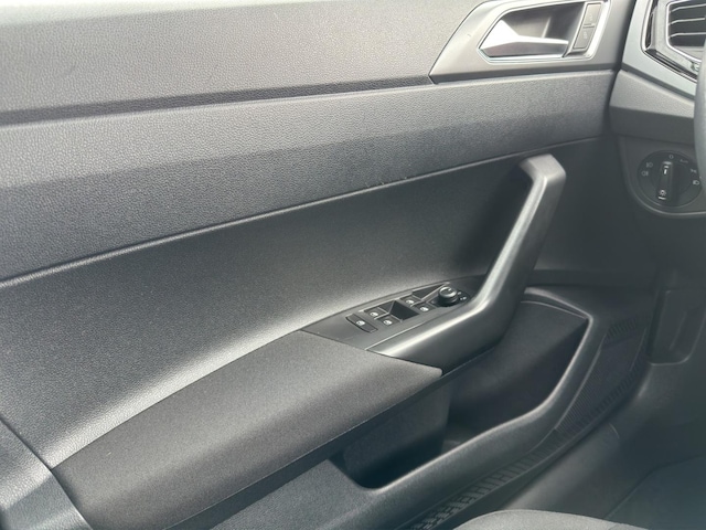 Volkswagen Taigo 1.5 TSI DSG R-Line