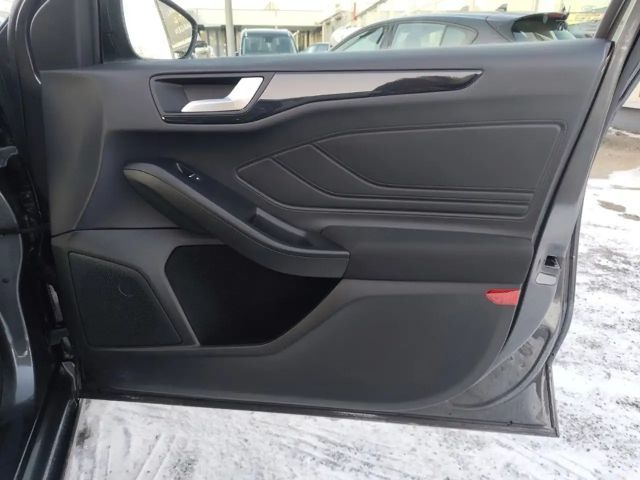 Ford Focus ST Line Wagon