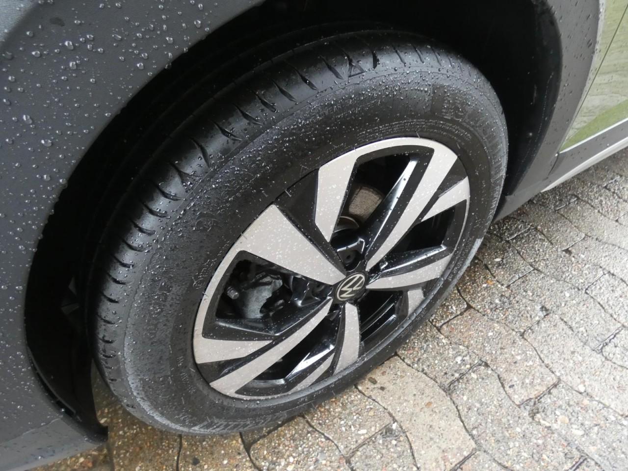 Volkswagen Taigo 1.0 TSI DSG Style