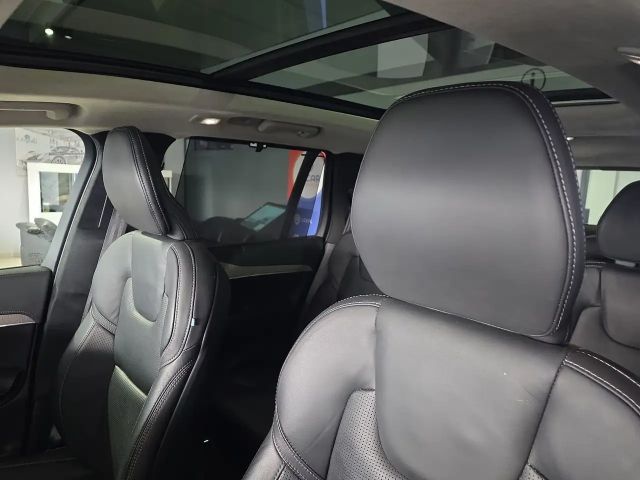 Volvo XC90 AWD Dark Ultimate