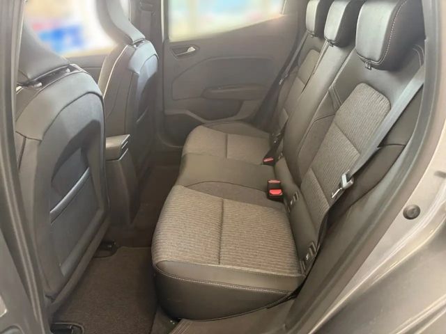 Mitsubishi Colt Intense