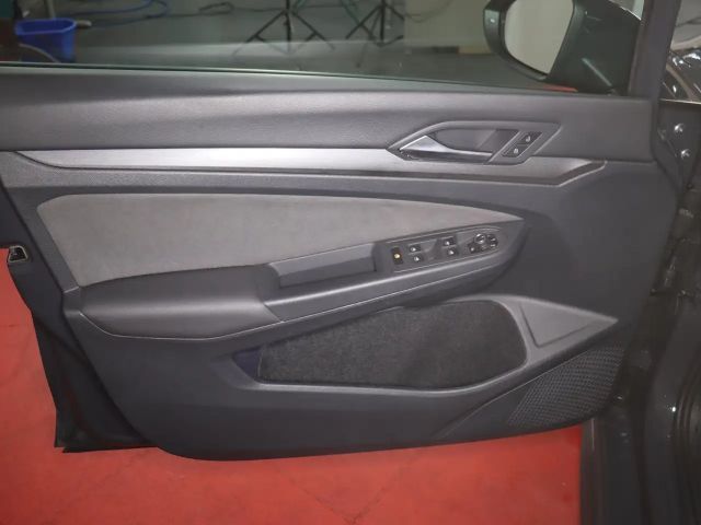 Volkswagen Golf 2.0 TSI DSG GTI