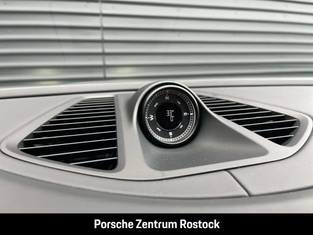 Porsche Macan Luftfederung Panoramadach LED-Matrix