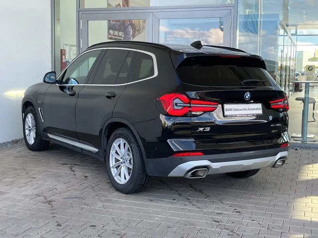 BMW X3 xDrive30e