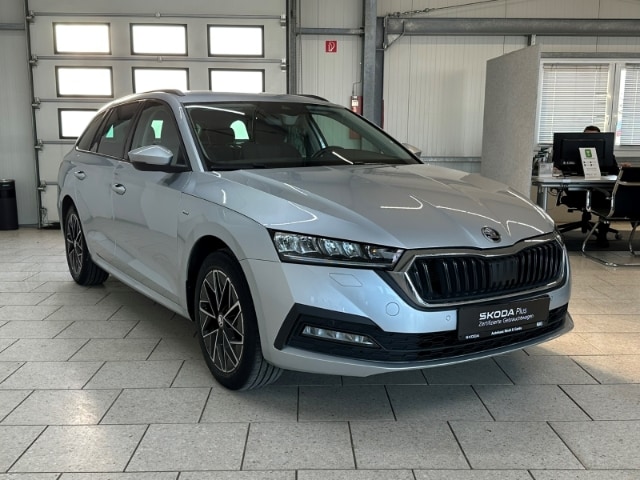 Skoda Octavia 1.5 TSI Clever Combi