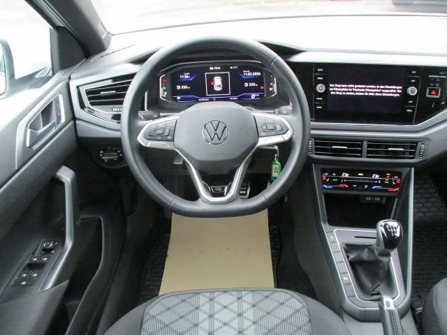 Volkswagen Taigo 1.0 TSI R-Line