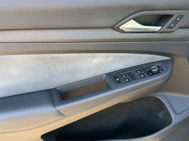 Volkswagen Golf 2.0 TDI R-Line Variant