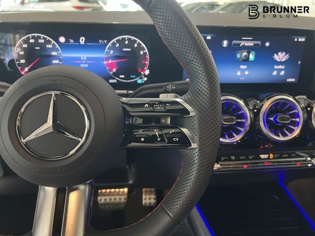 Mercedes-Benz GLA 200 AMG Line