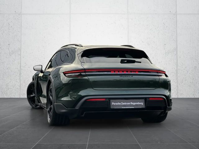 Porsche Taycan 4 Cross Turismo