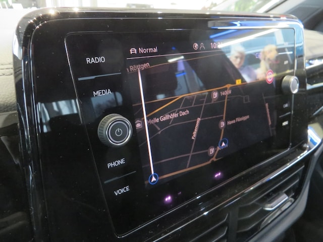 Volkswagen T-Roc 1.5 TSI DSG R-Line