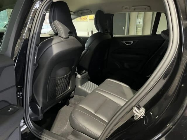 Volvo V60 AWD Dark Plus Recharge T6