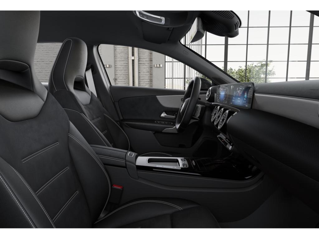 Mercedes-Benz A 200 A 200 d AMG Line