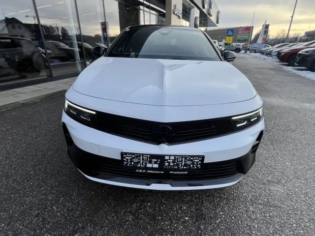 Opel Astra GSe Turbo