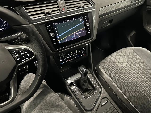 Volkswagen Tiguan IQ.Drive R-Line