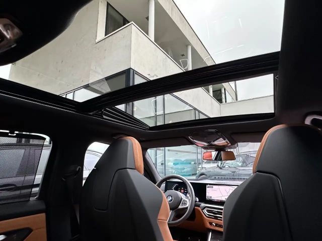 BMW 320 320d M-Sport Touring xDrive