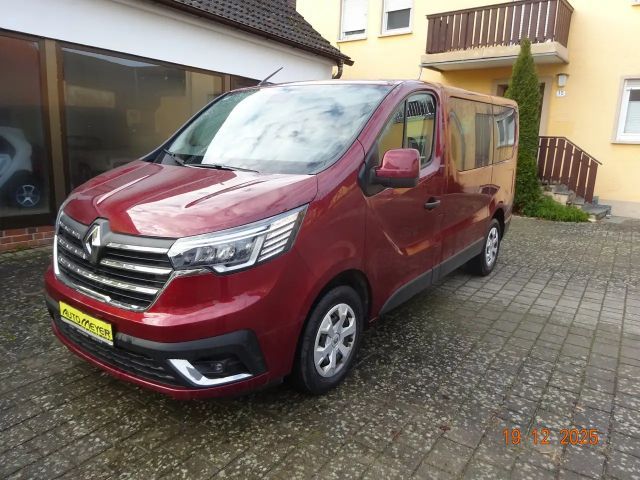 Renault Trafic Blue Life dCi 110