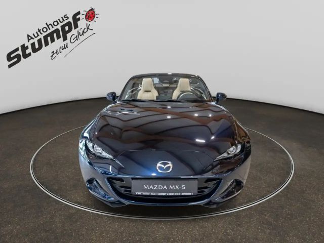 Mazda MX-5 SkyActiv