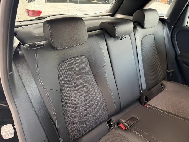 Mercedes-Benz B 200 B 200 d Progressive Sedan