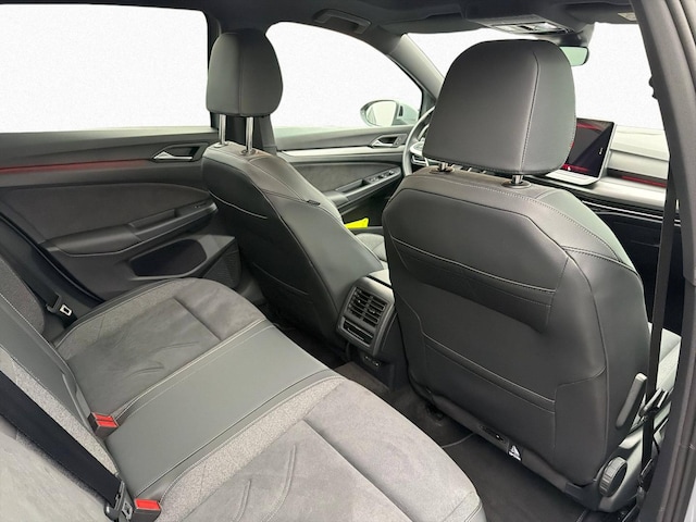 Volkswagen Golf 1.5 eTSI Golf VIII