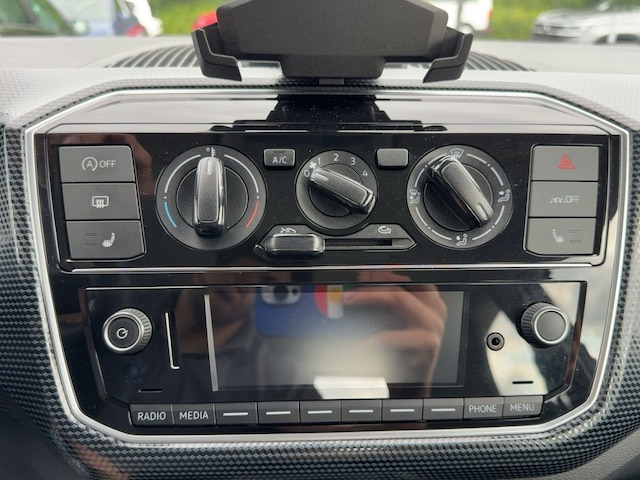 Volkswagen up! Move Move up!