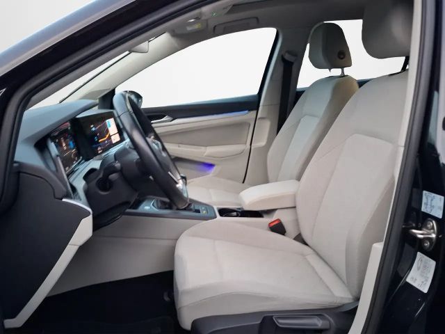 Volkswagen Golf 1.0 TSI Golf VIII Life