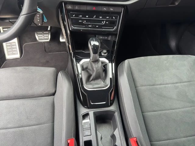 Volkswagen T-Roc 1.5 TSI DSG R-Line