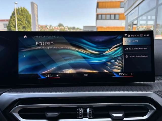 BMW 320 320d M-Sport Touring xDrive