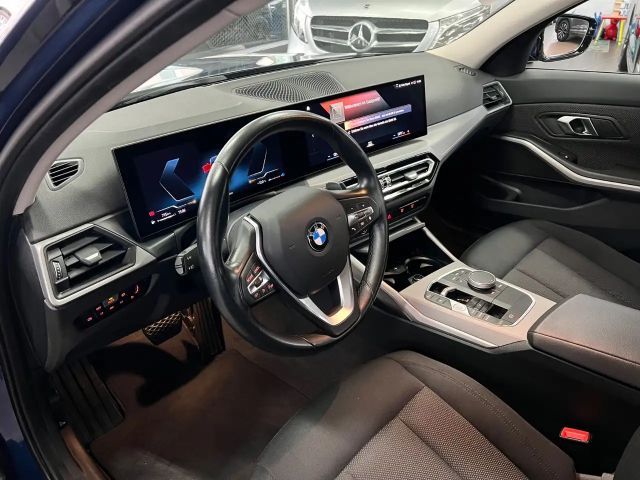 BMW 320 320d Touring xDrive
