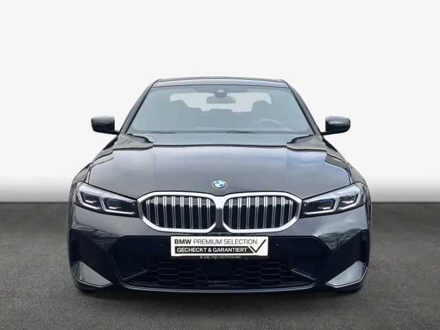 BMW 320 320d Sedan xDrive