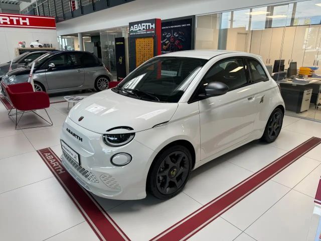 Abarth 500e e Abarth