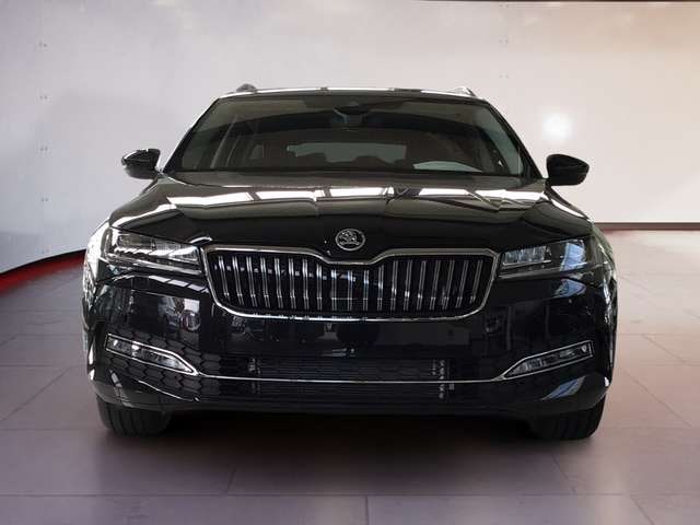 Skoda Superb 2.0 TDI Combi Style Style